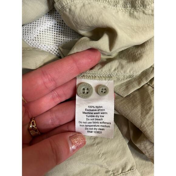 SIMMS Men's Khaki Tec 3 Back Vented Front Zip Pockets Fishing Shirt - M - Picture 6 of 8